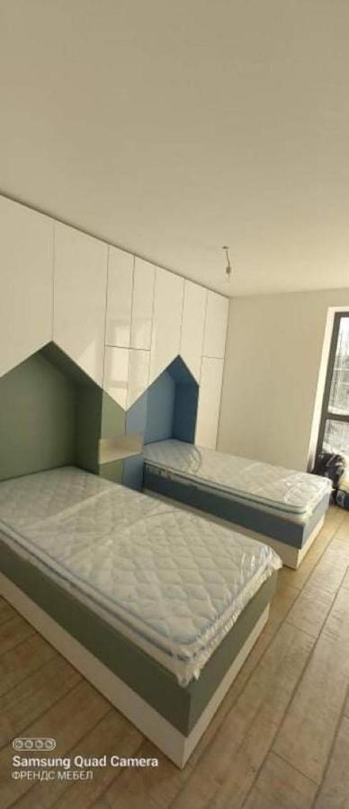 Emily & Nasi Apartment พลอฟดิฟ ภายนอก รูปภาพ